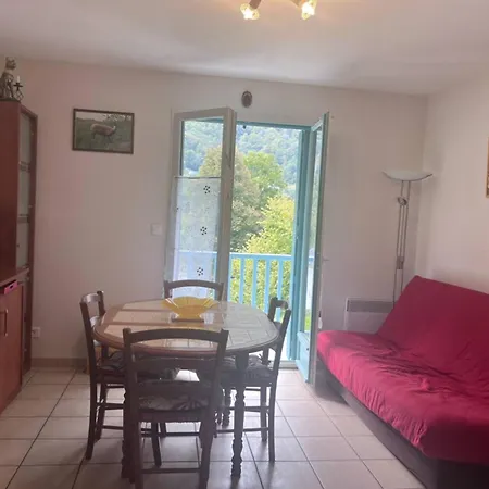 Apartment Mitoyen Cosy Avec Terrasse Et Parking A - Fr-1-812-43 Cauterets
